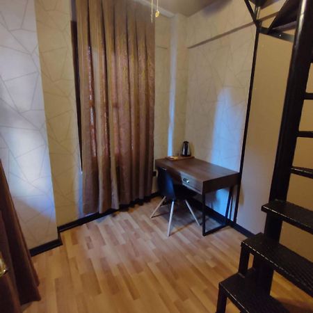 Tiny 1 Hotel Istanbul Bagian luar foto