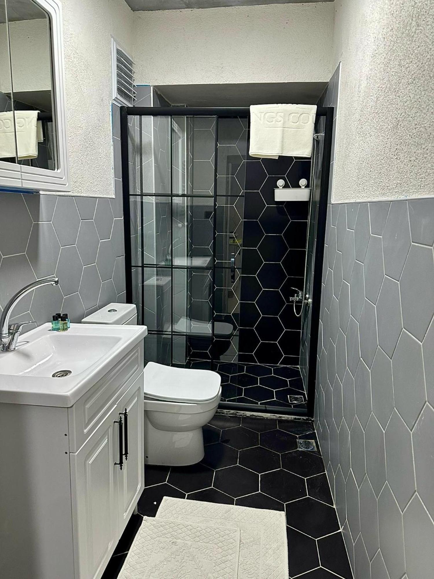 Tiny 1 Hotel Istanbul Bagian luar foto